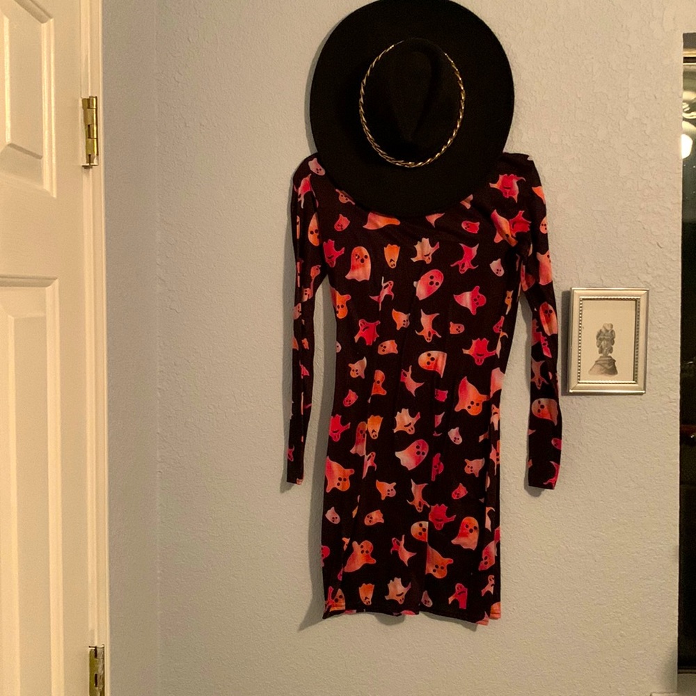 Ghost dress!